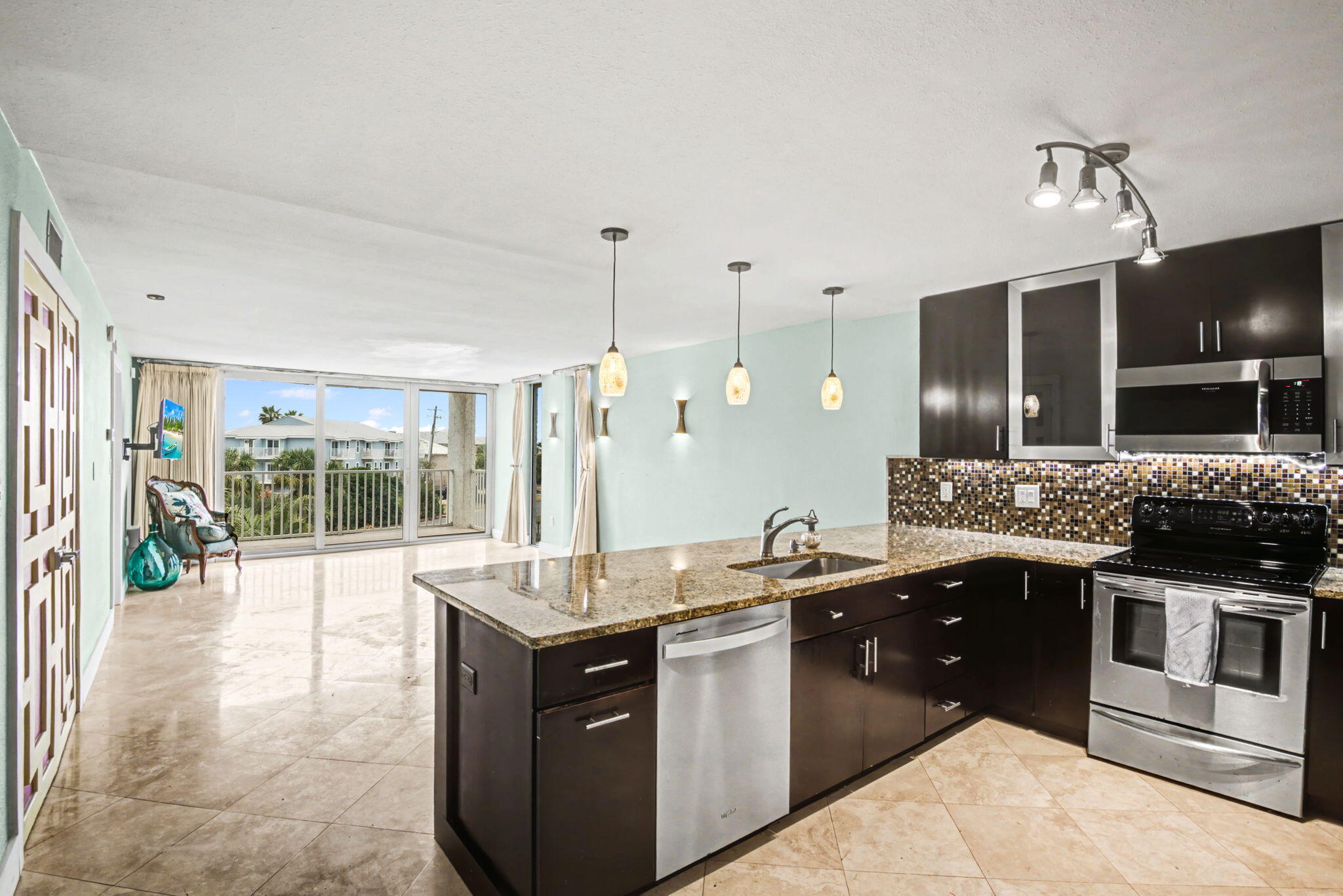 30 Moreno Point Road 306B