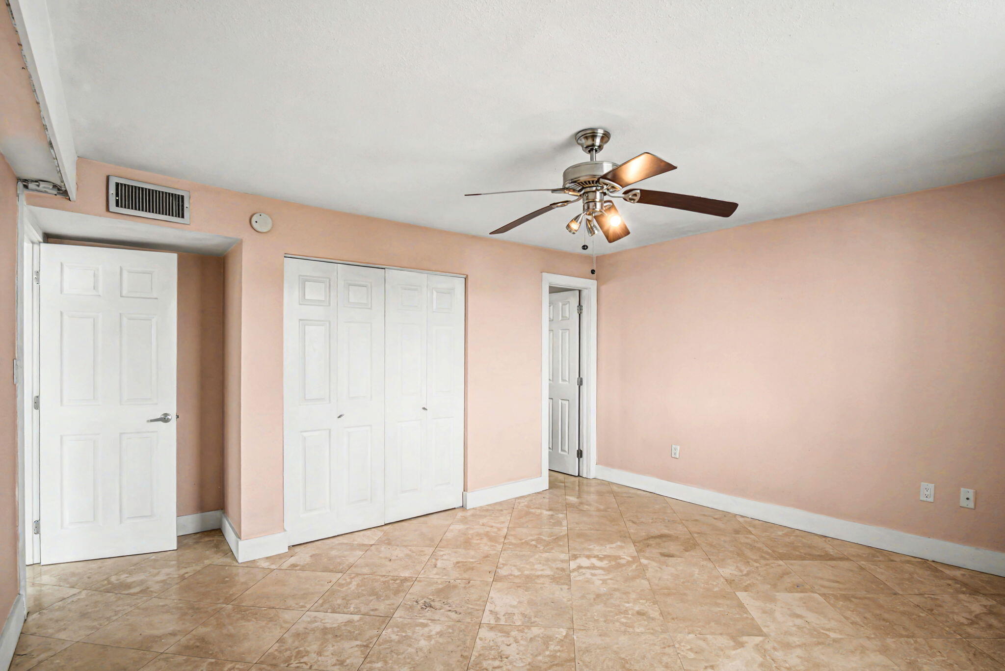 30 Moreno Point Road 306B
