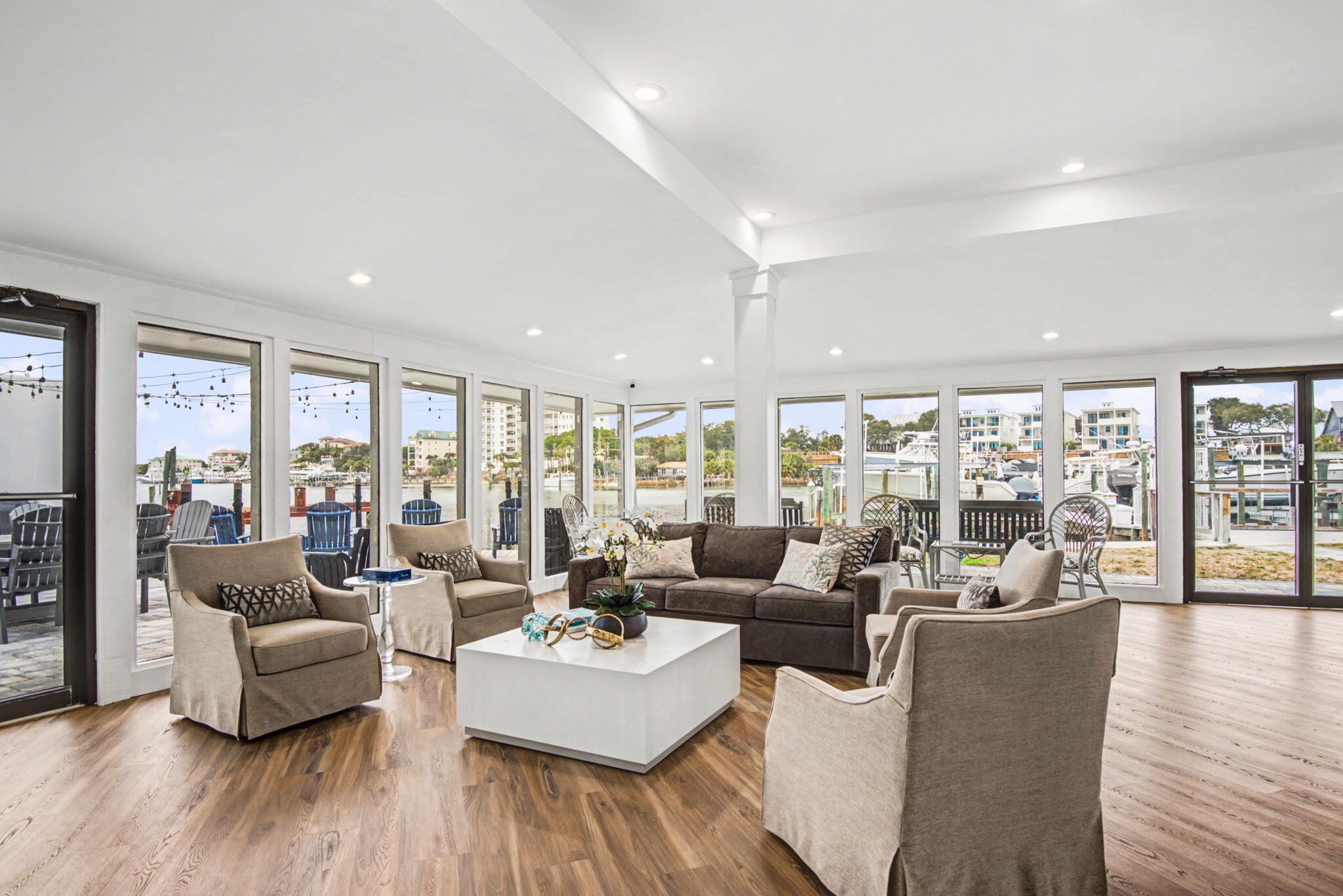30 Moreno Point Road 306B