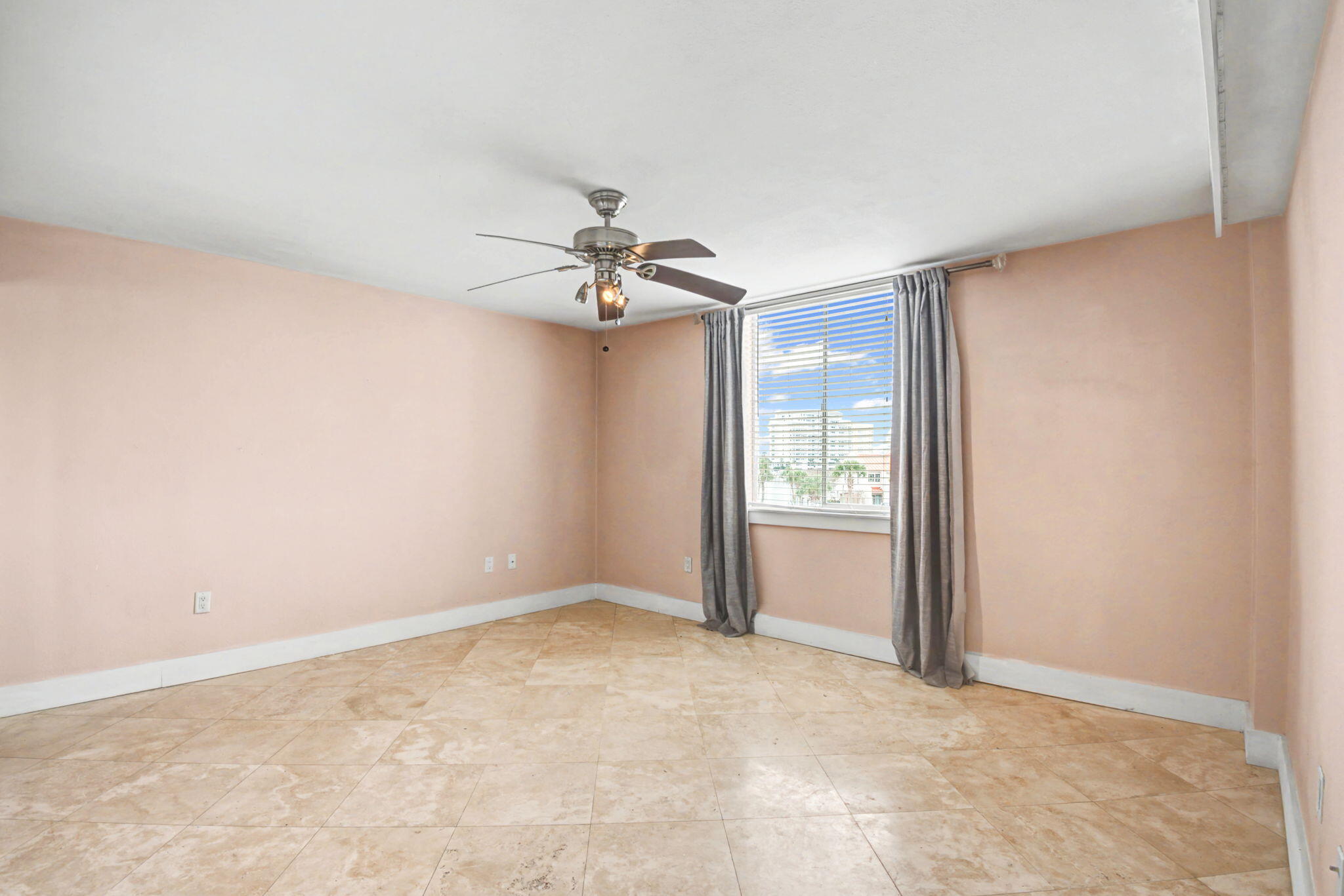 30 Moreno Point Road 306B