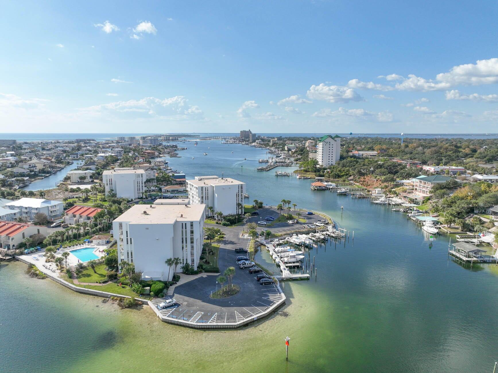 30 Moreno Point Road 306B