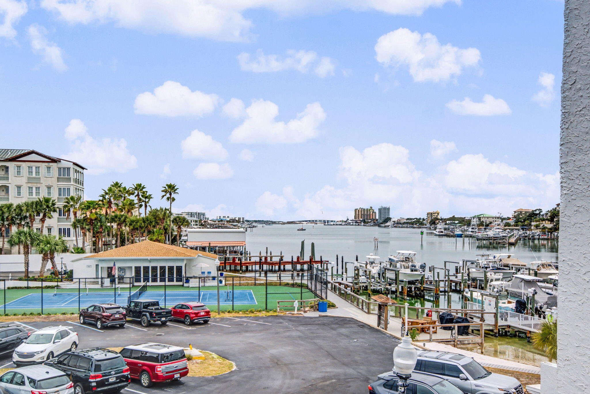 30 Moreno Point Road 306B