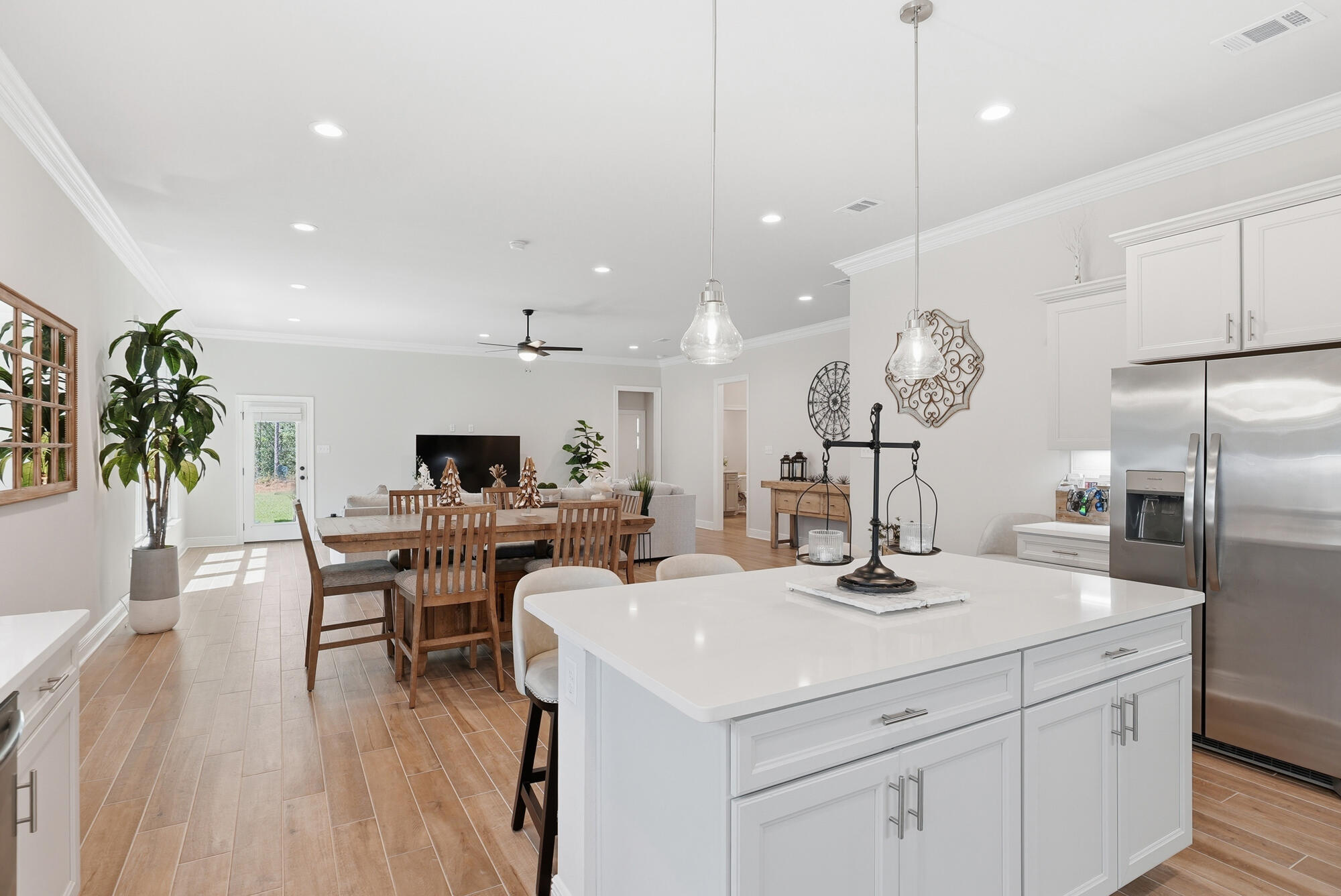 62 Brilliance Boulevard