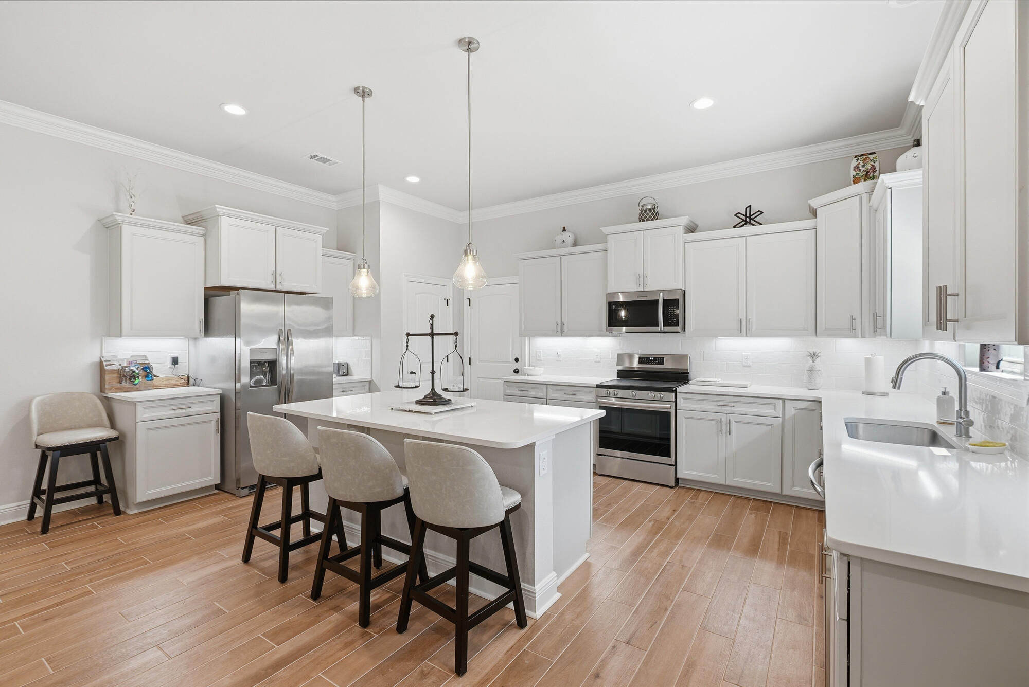 62 Brilliance Boulevard