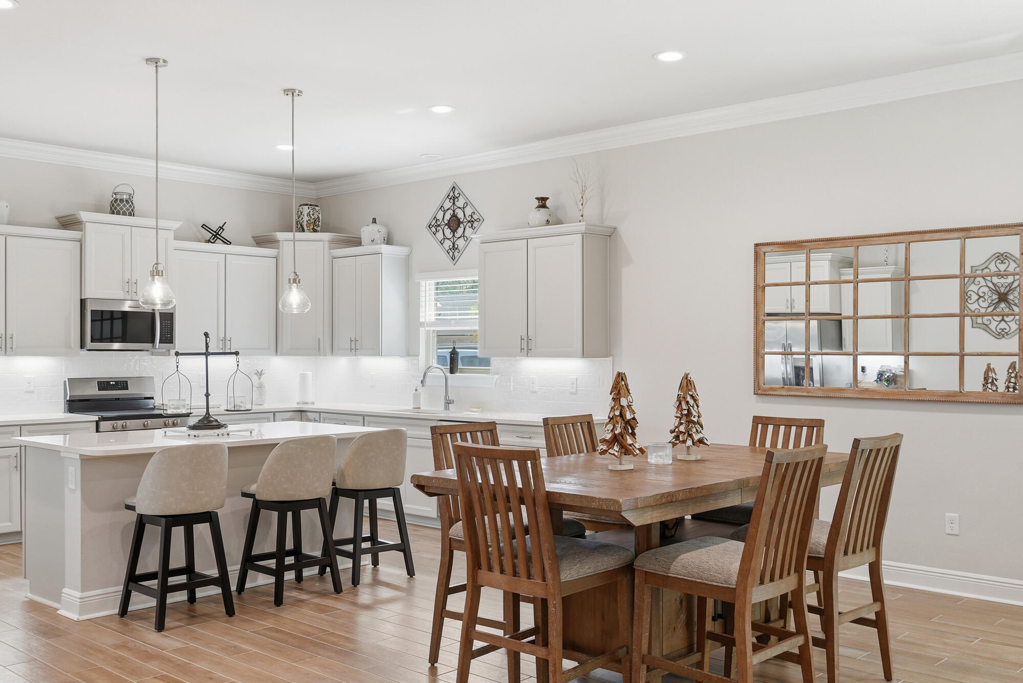 62 Brilliance Boulevard