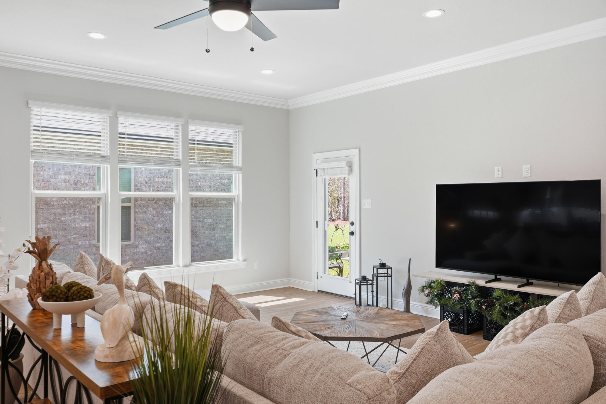 62 Brilliance Boulevard