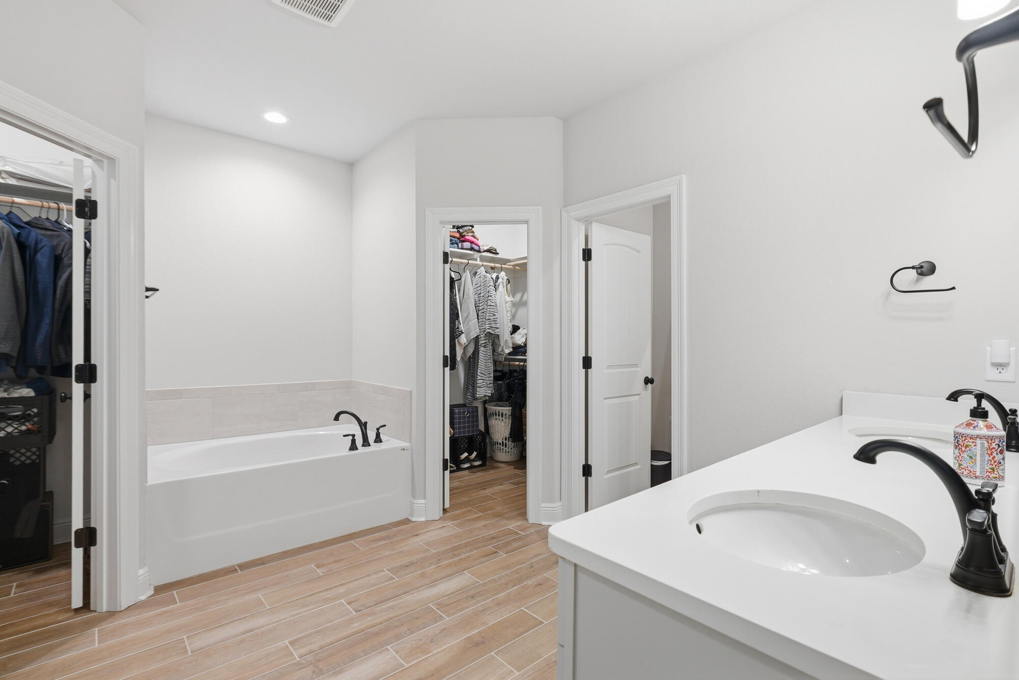 62 Brilliance Boulevard