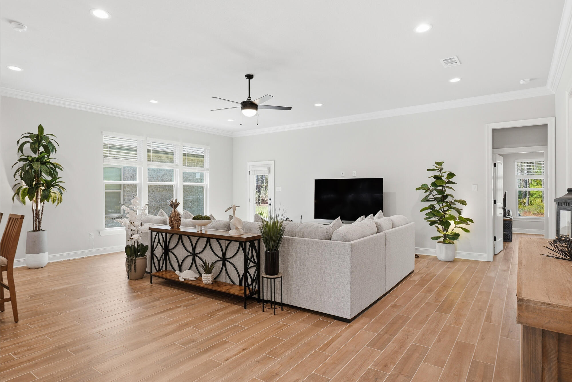 62 Brilliance Boulevard