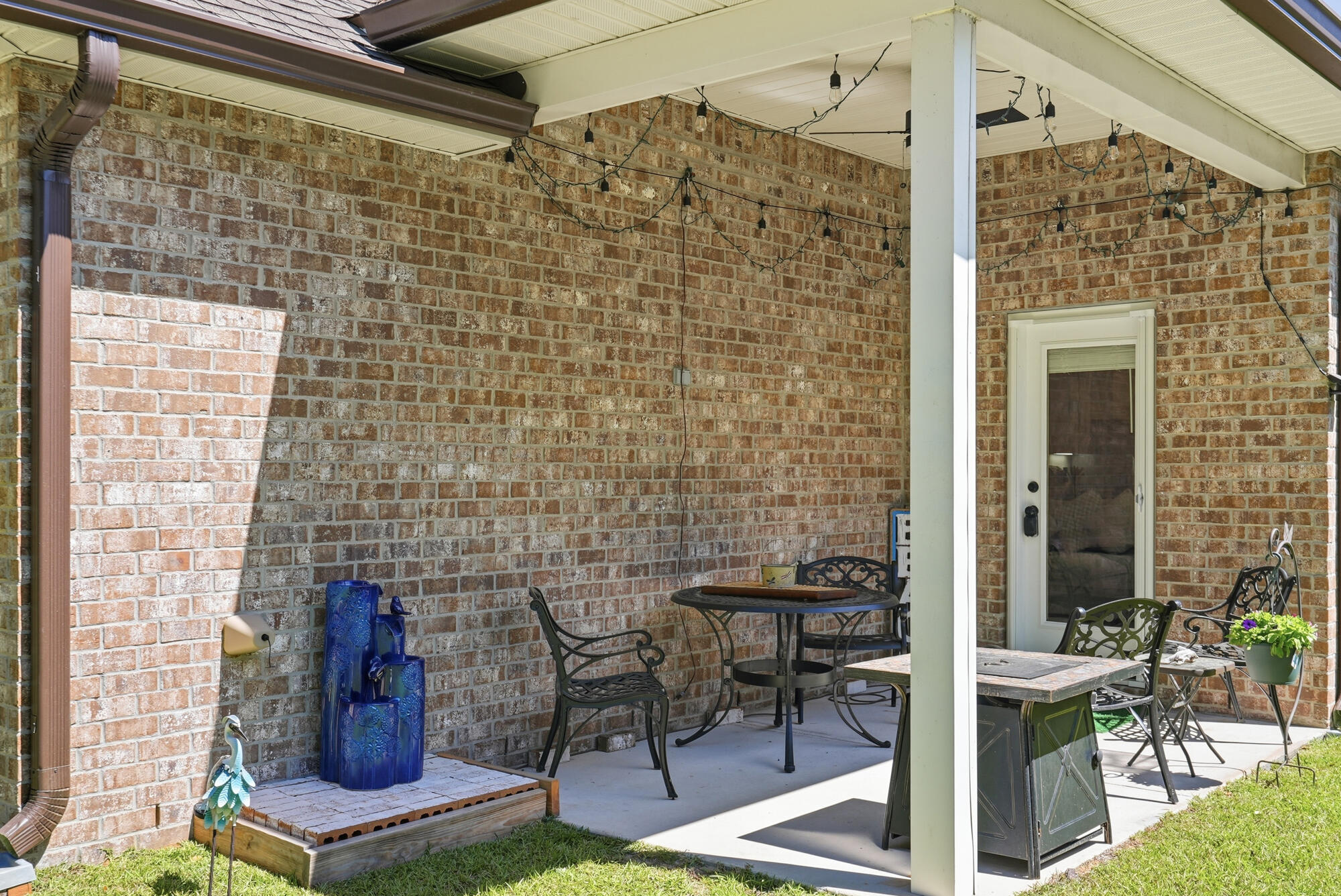 62 Brilliance Boulevard