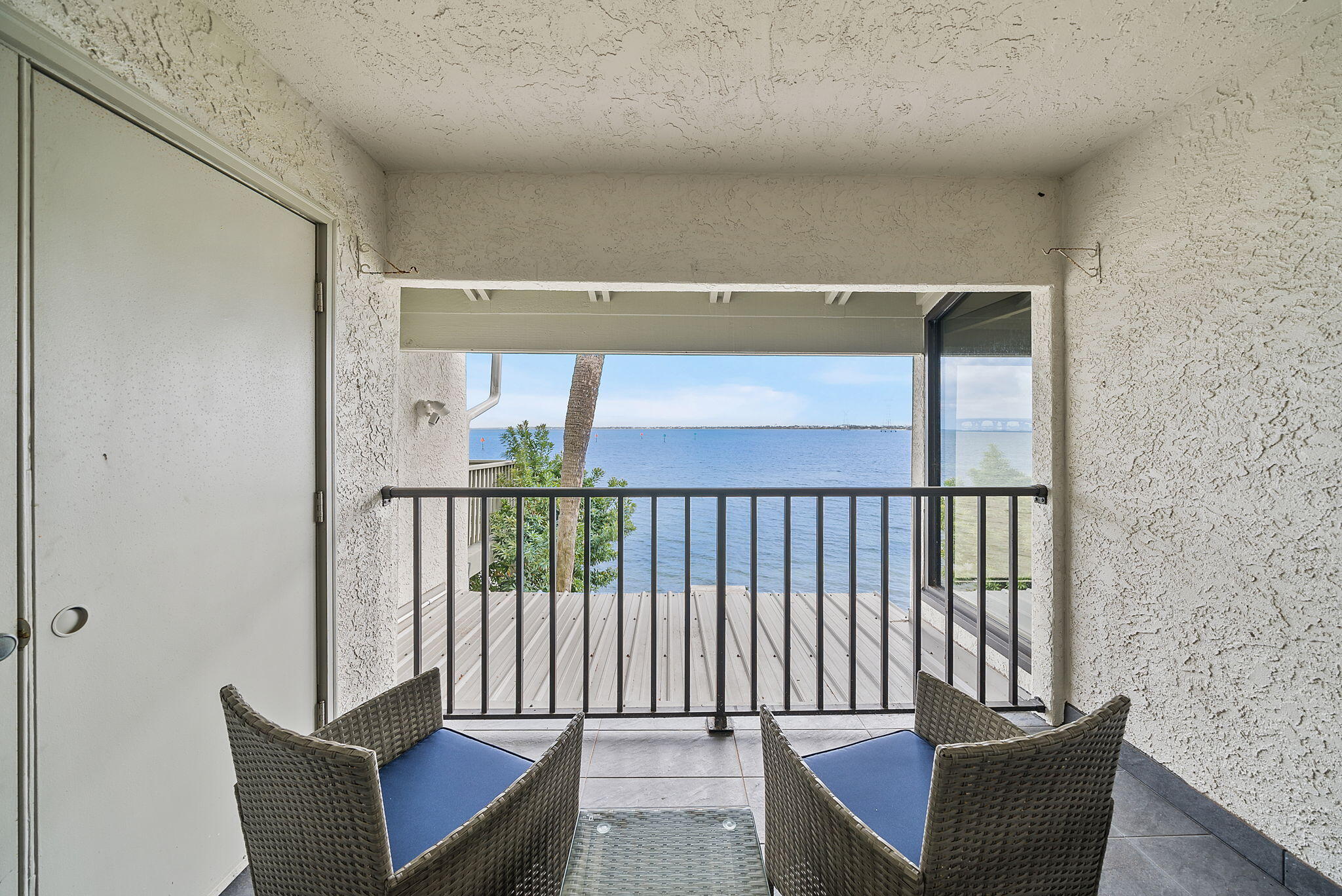 425 Bay Shore Drive UNIT 11