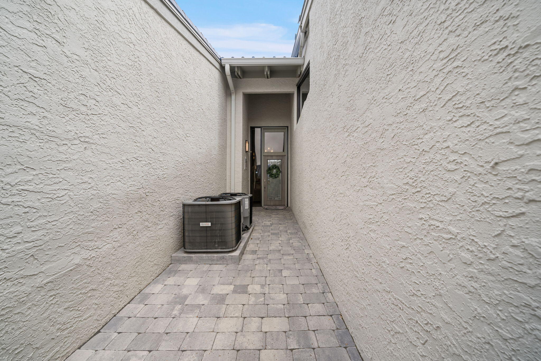 425 Bay Shore Drive UNIT 11