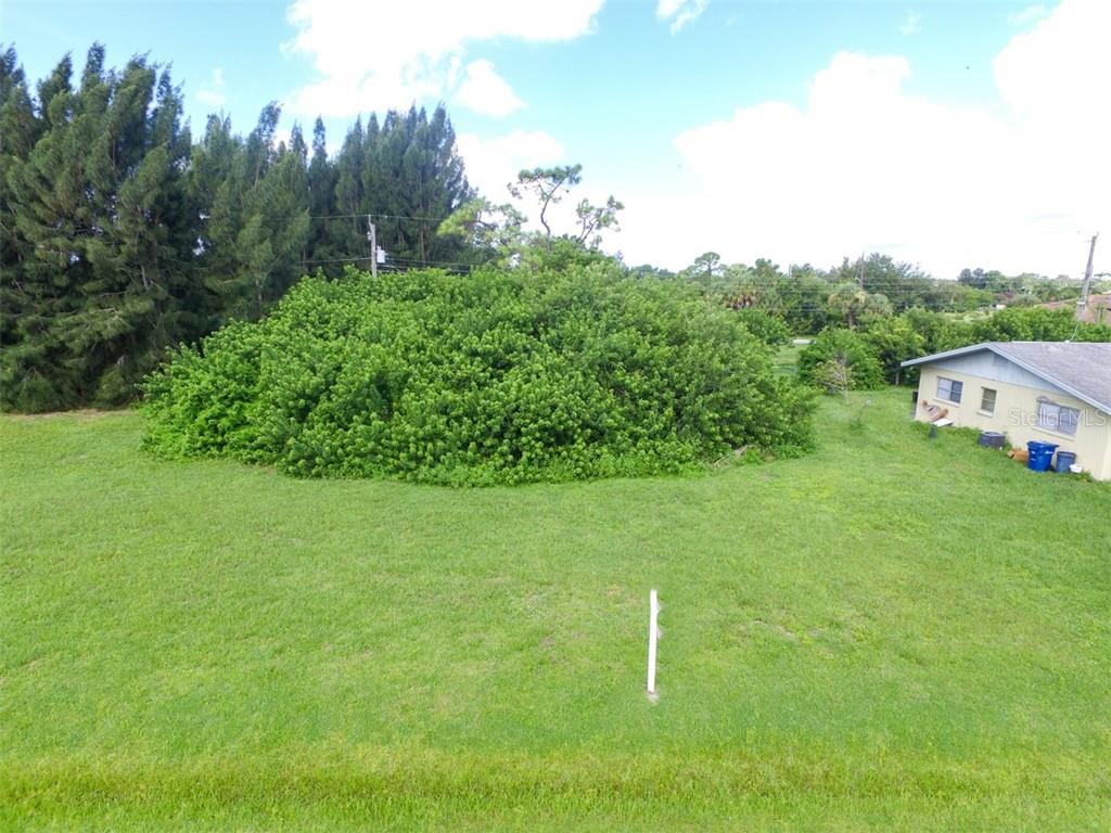 VENETIA LOT33 AVENUE