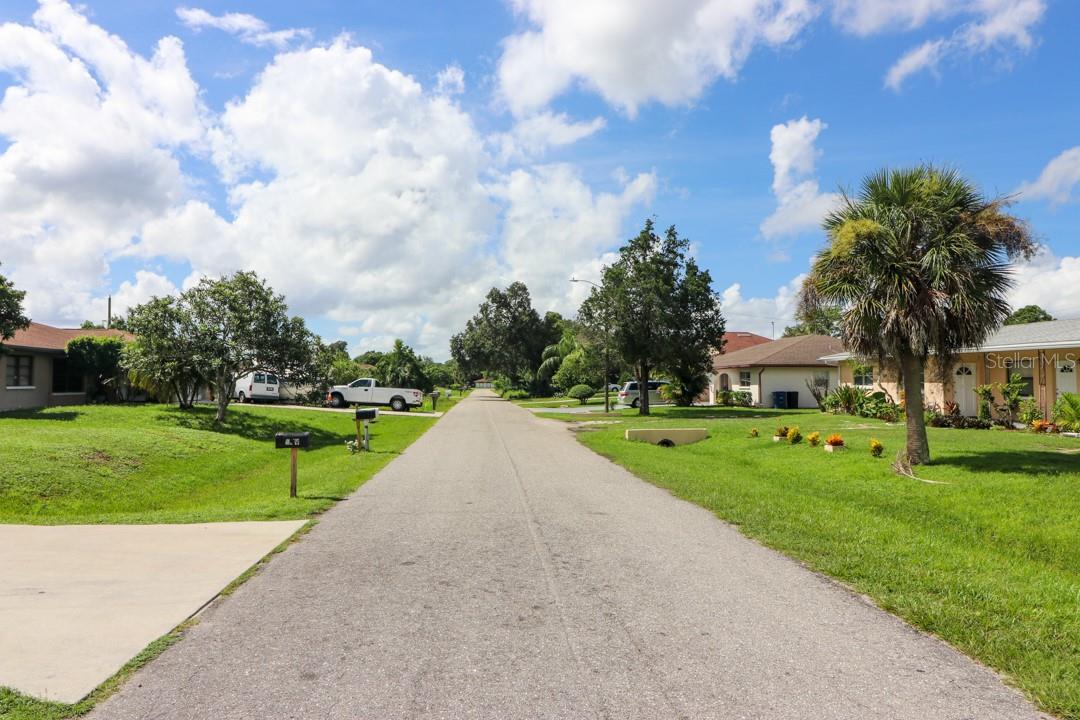 VENETIA LOT33 AVENUE