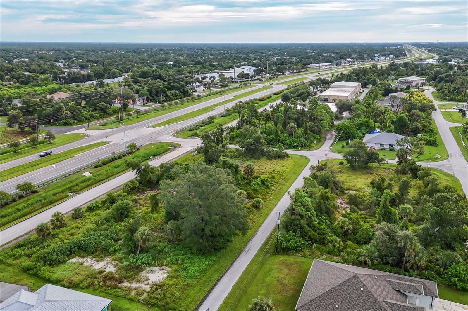 3285 S ACCESS RD