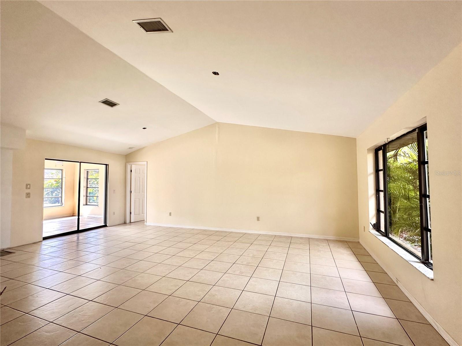 12321 ALTA MIRA ST