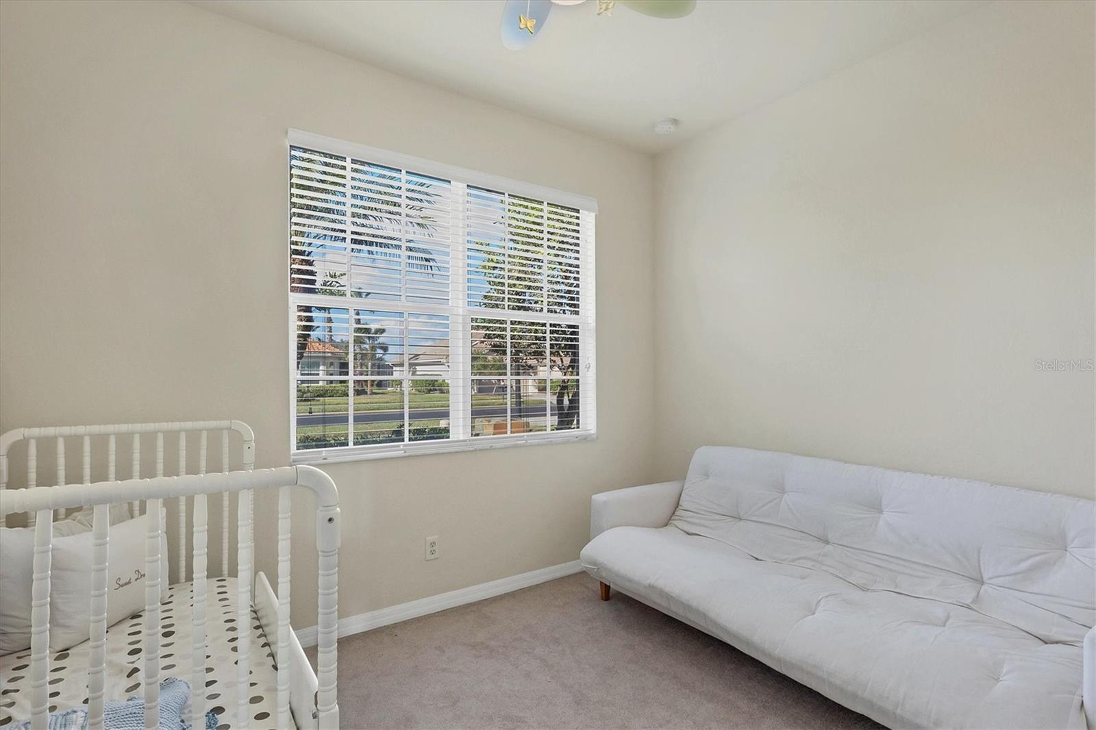 6370 FALCON LAIR DR