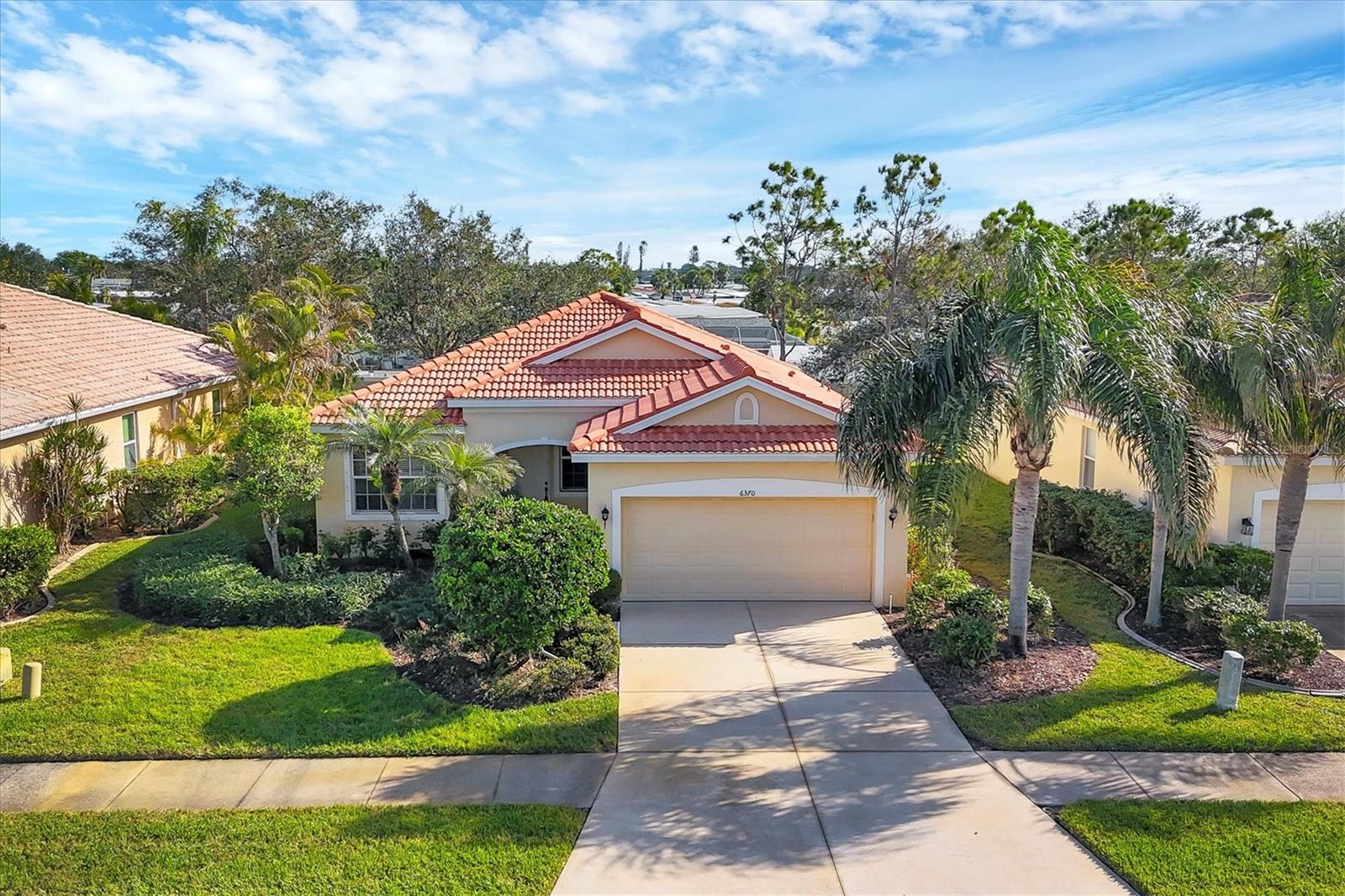 6370 FALCON LAIR DR