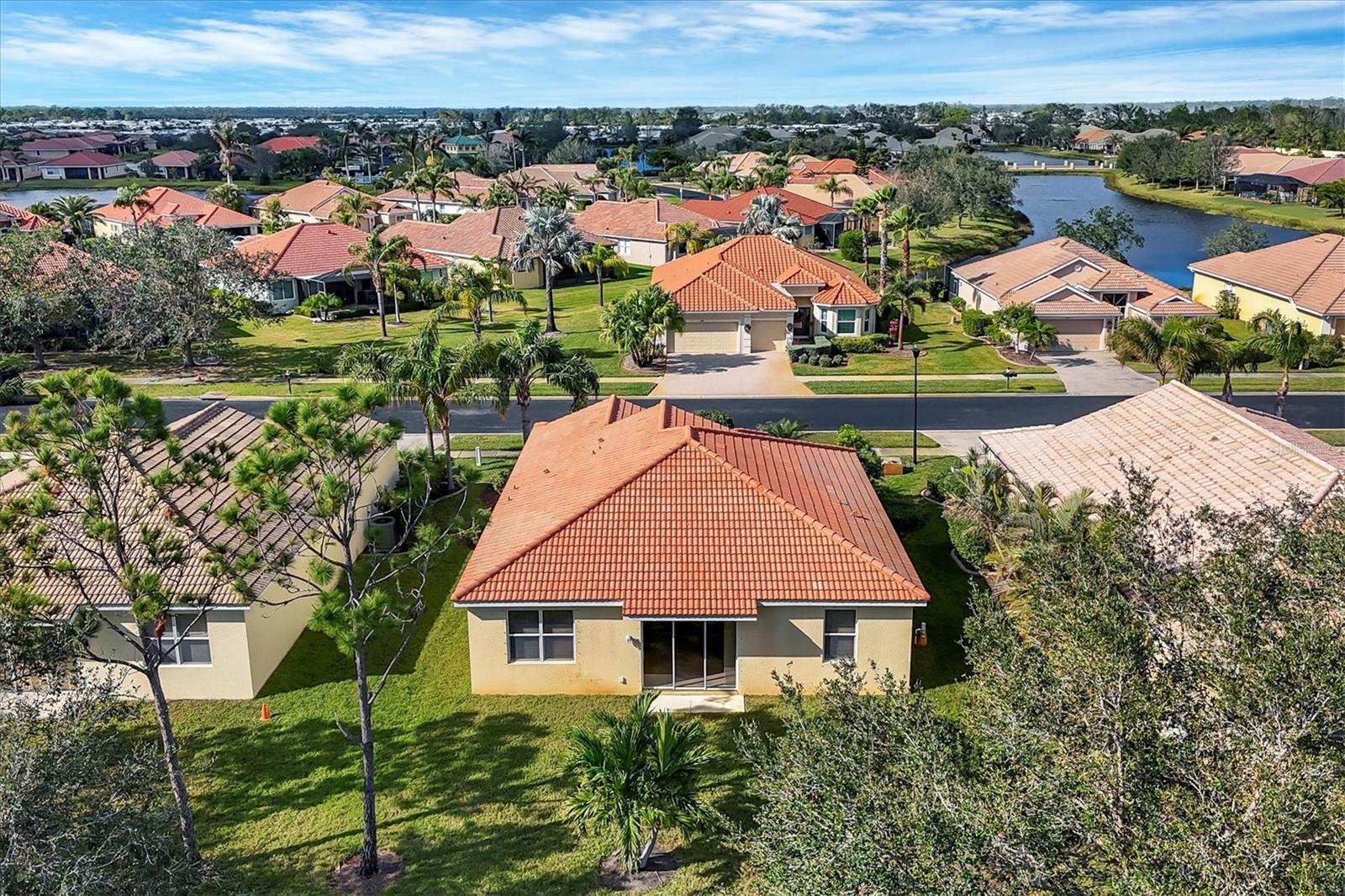 6370 FALCON LAIR DR