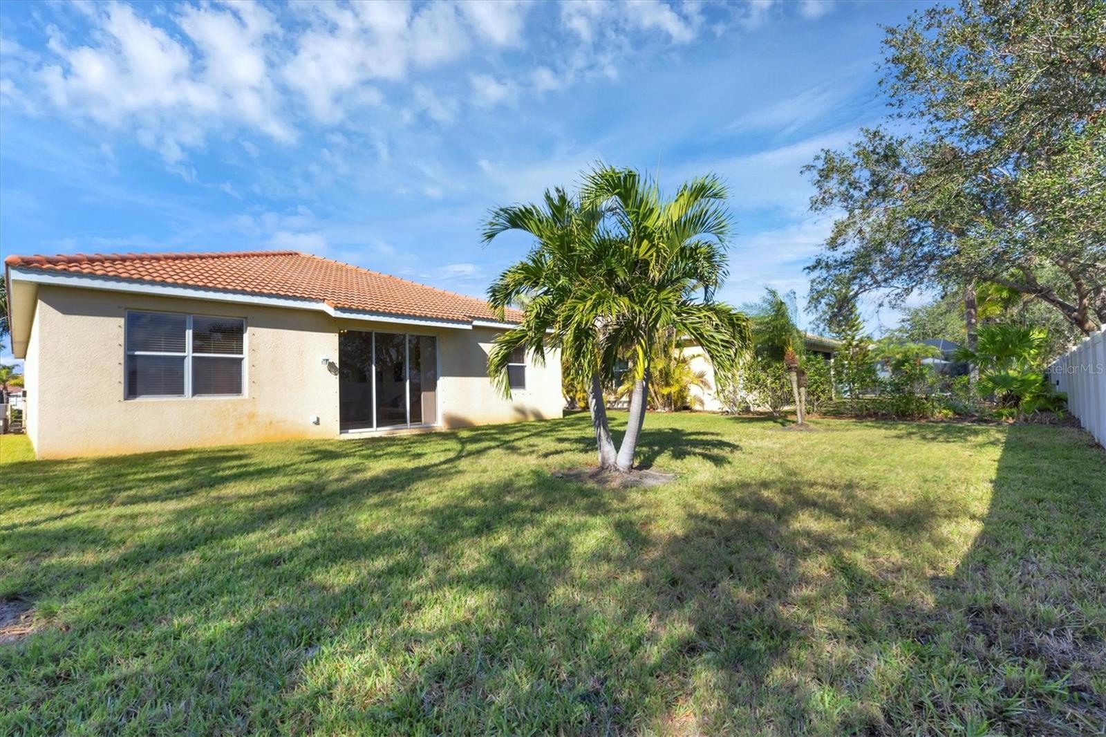 6370 FALCON LAIR DR