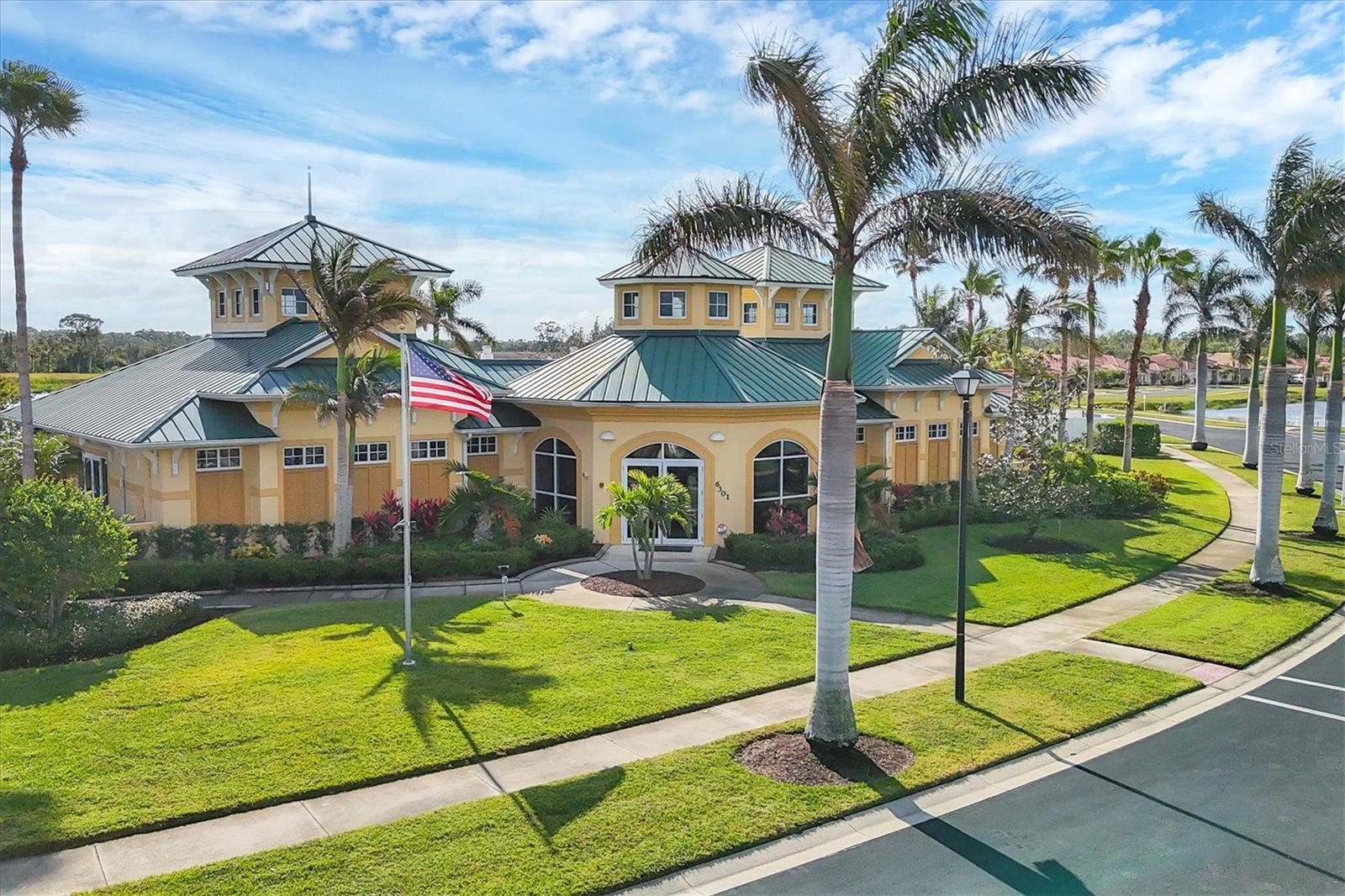6370 FALCON LAIR DR