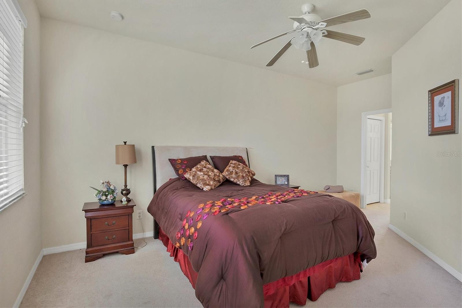 6370 FALCON LAIR DR