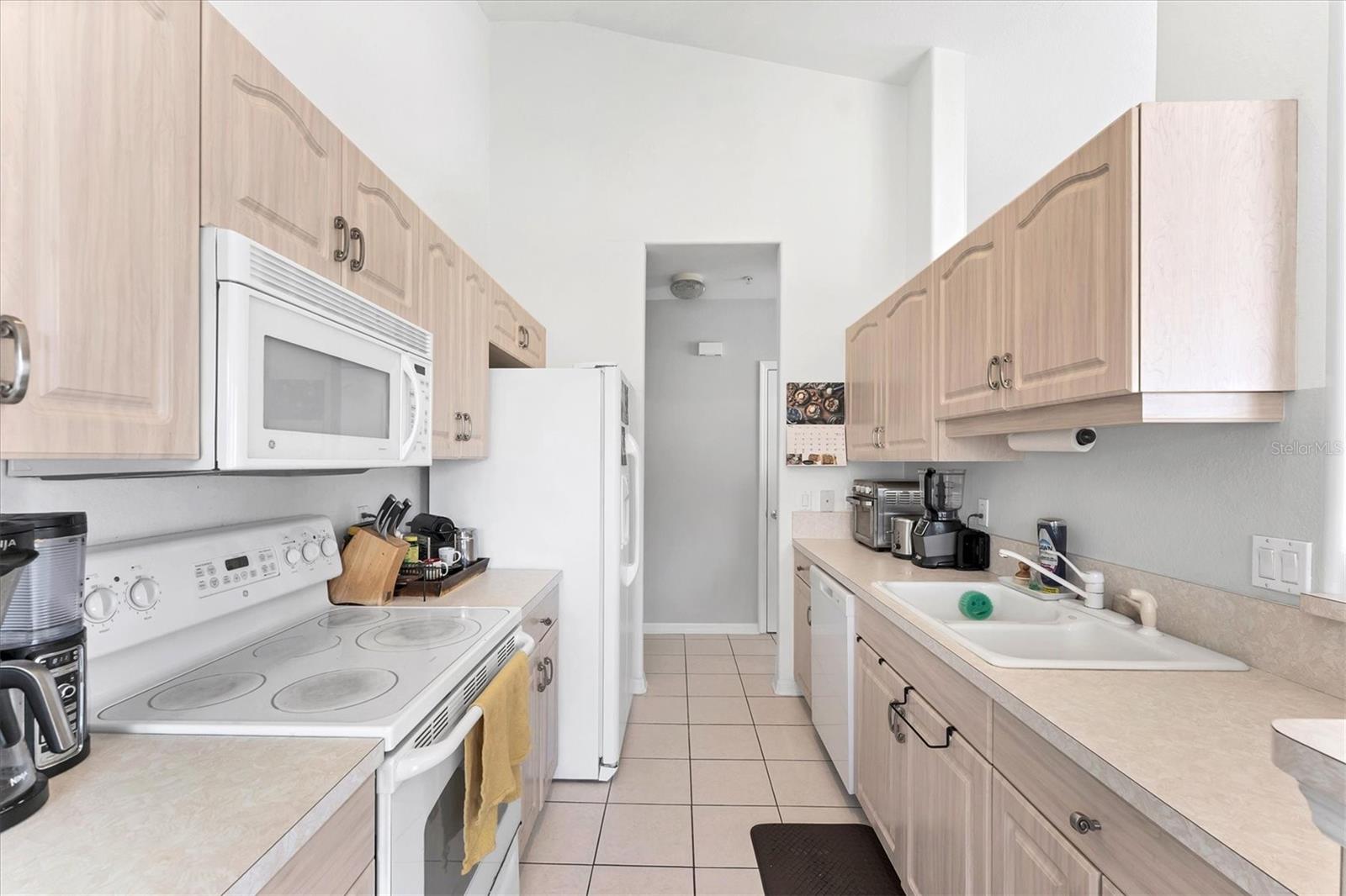 4433 CORSO VENETIA BLVD #C18