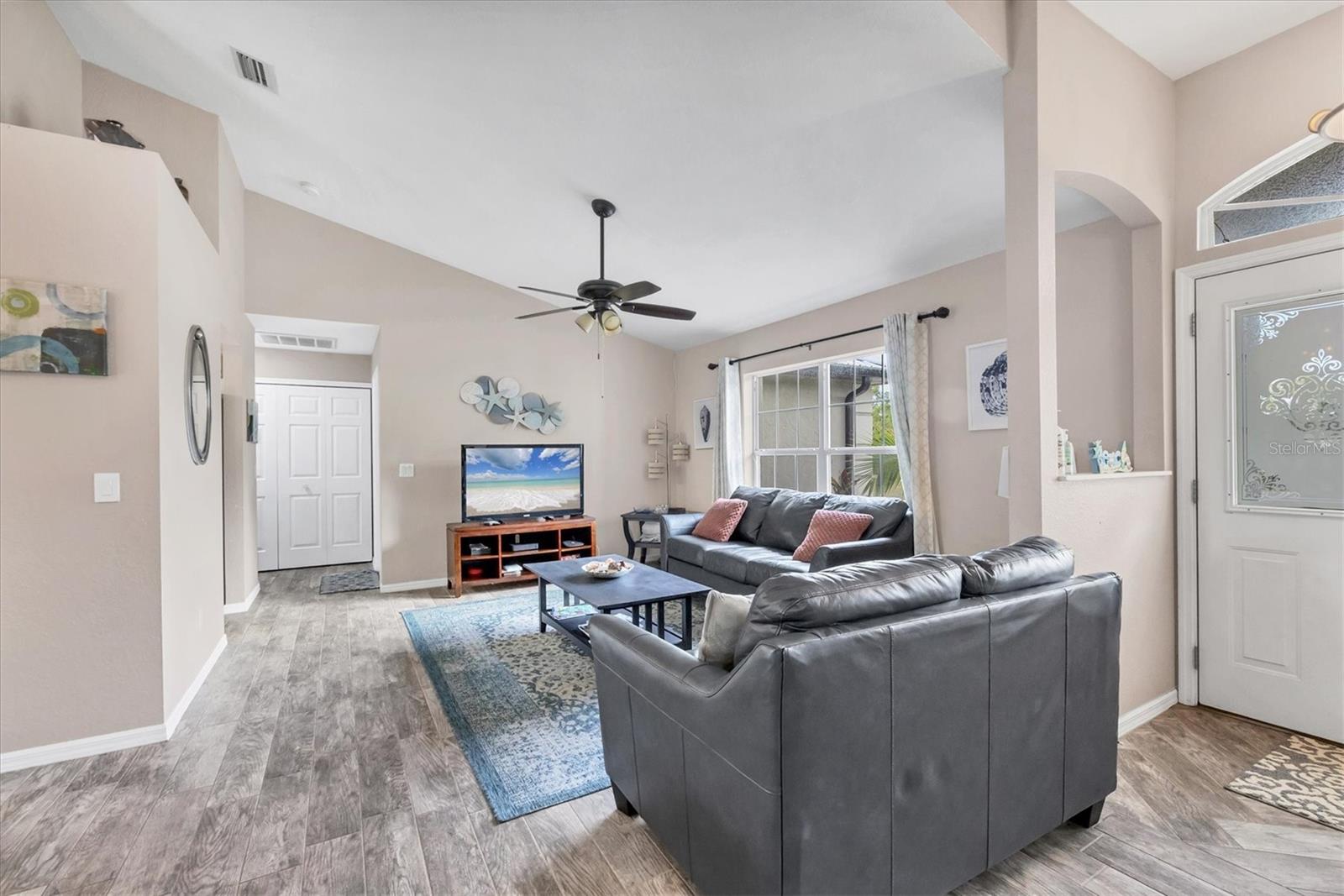 1214 RUMSON CT