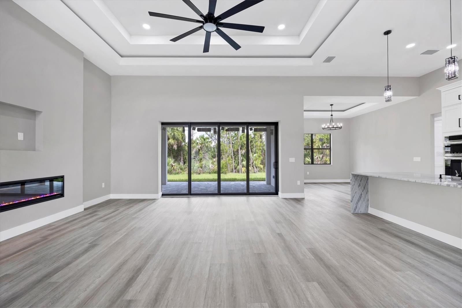 1667 RUSSELLVILLE ST