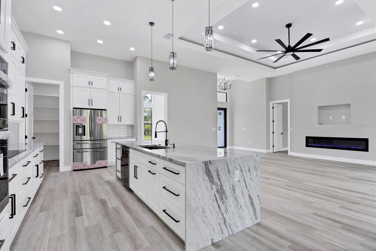 1667 RUSSELLVILLE ST