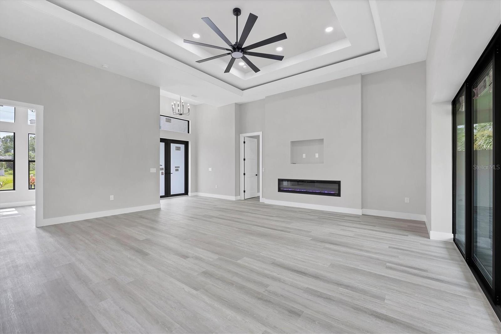 1667 RUSSELLVILLE ST