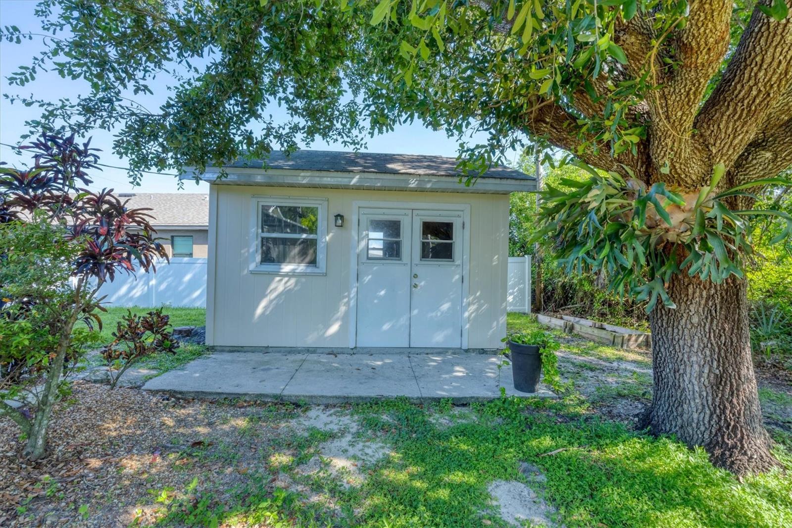 1550 S BISCAYNE DR