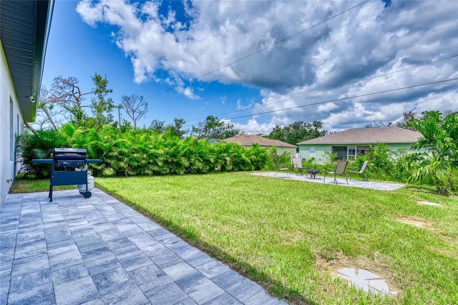 9458-9460 TACOMA AVE