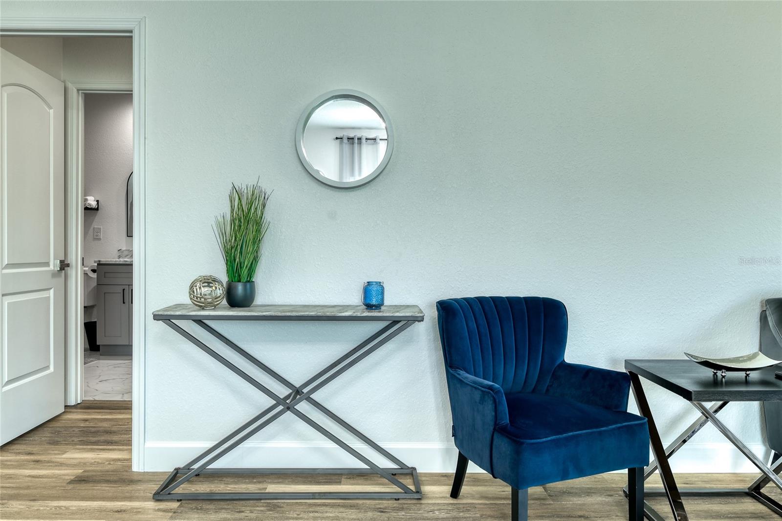 9458-9460 TACOMA AVE