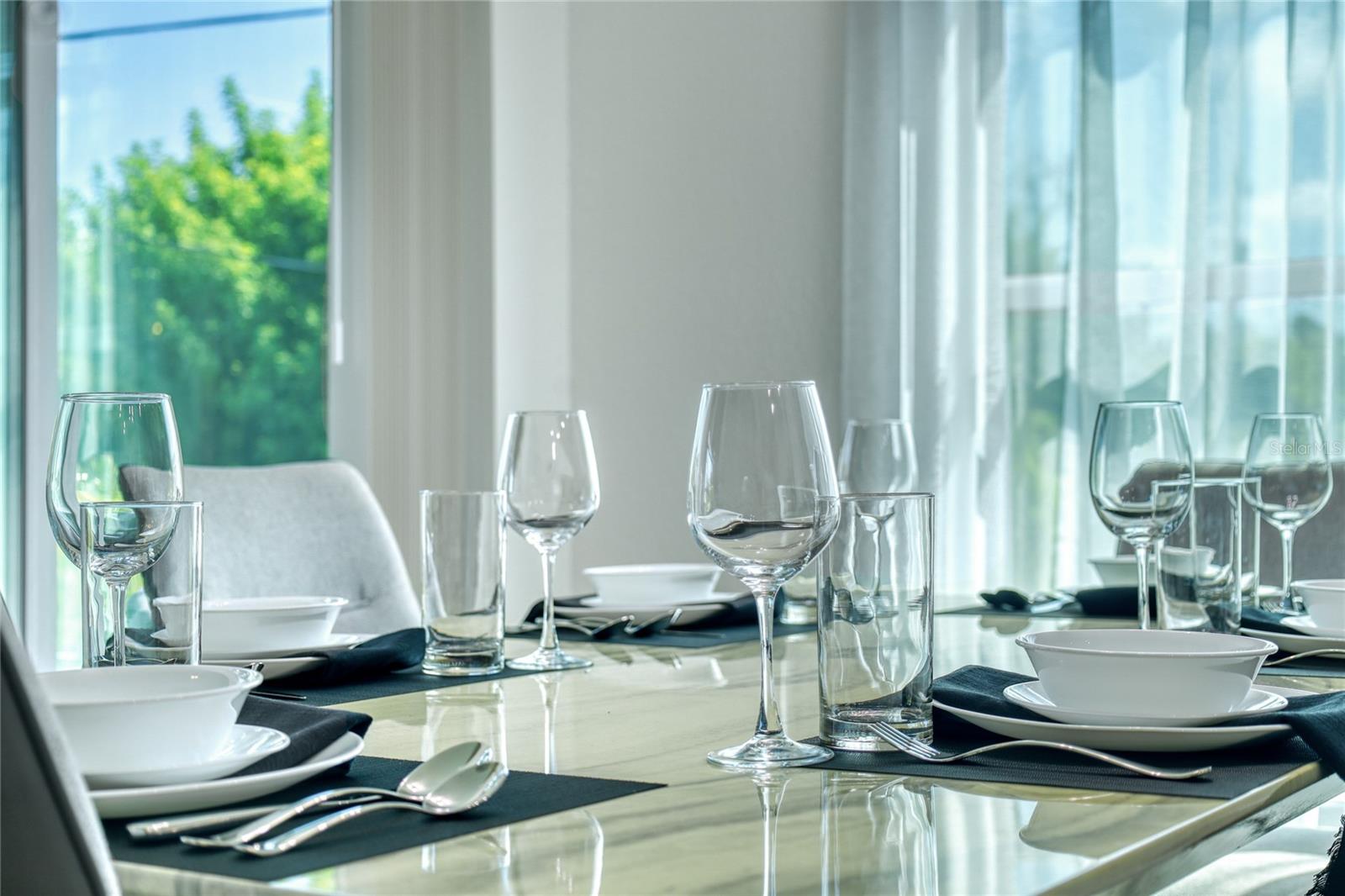 9458-9460 TACOMA AVE