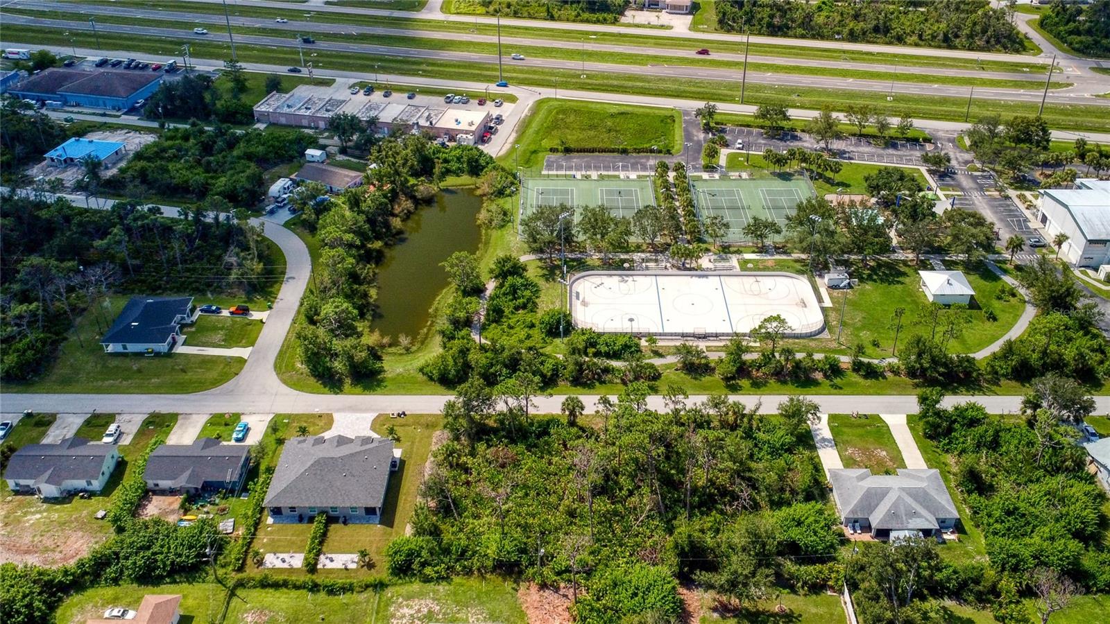 9458-9460 TACOMA AVE