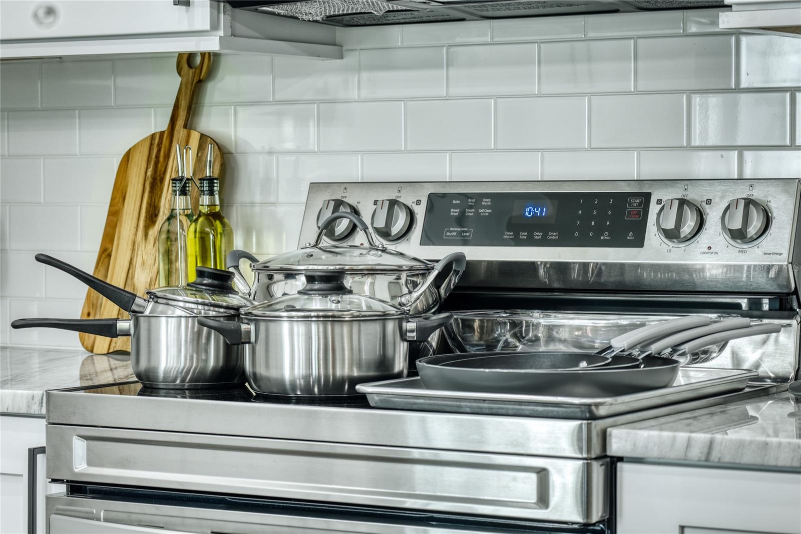 9458-9460 TACOMA AVE