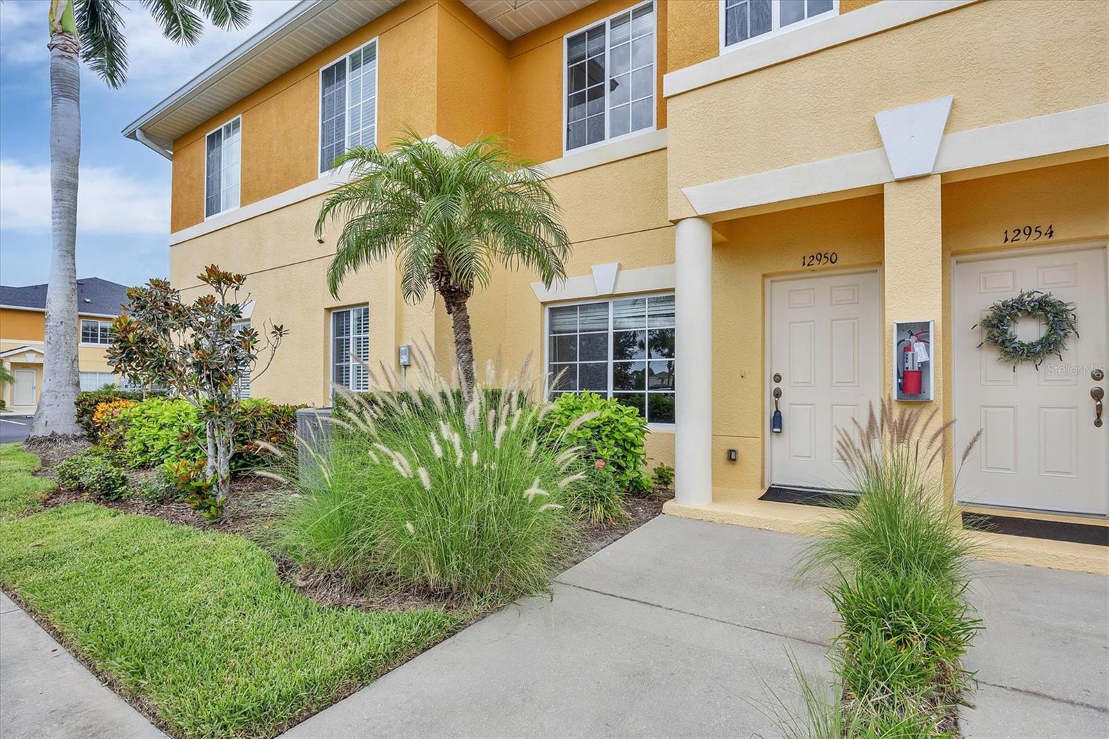 12950 TIGERS EYE DR