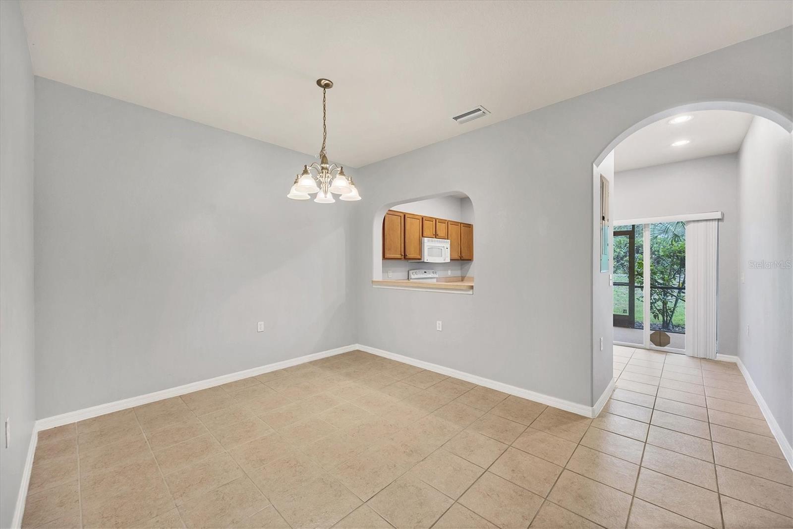 12950 TIGERS EYE DR