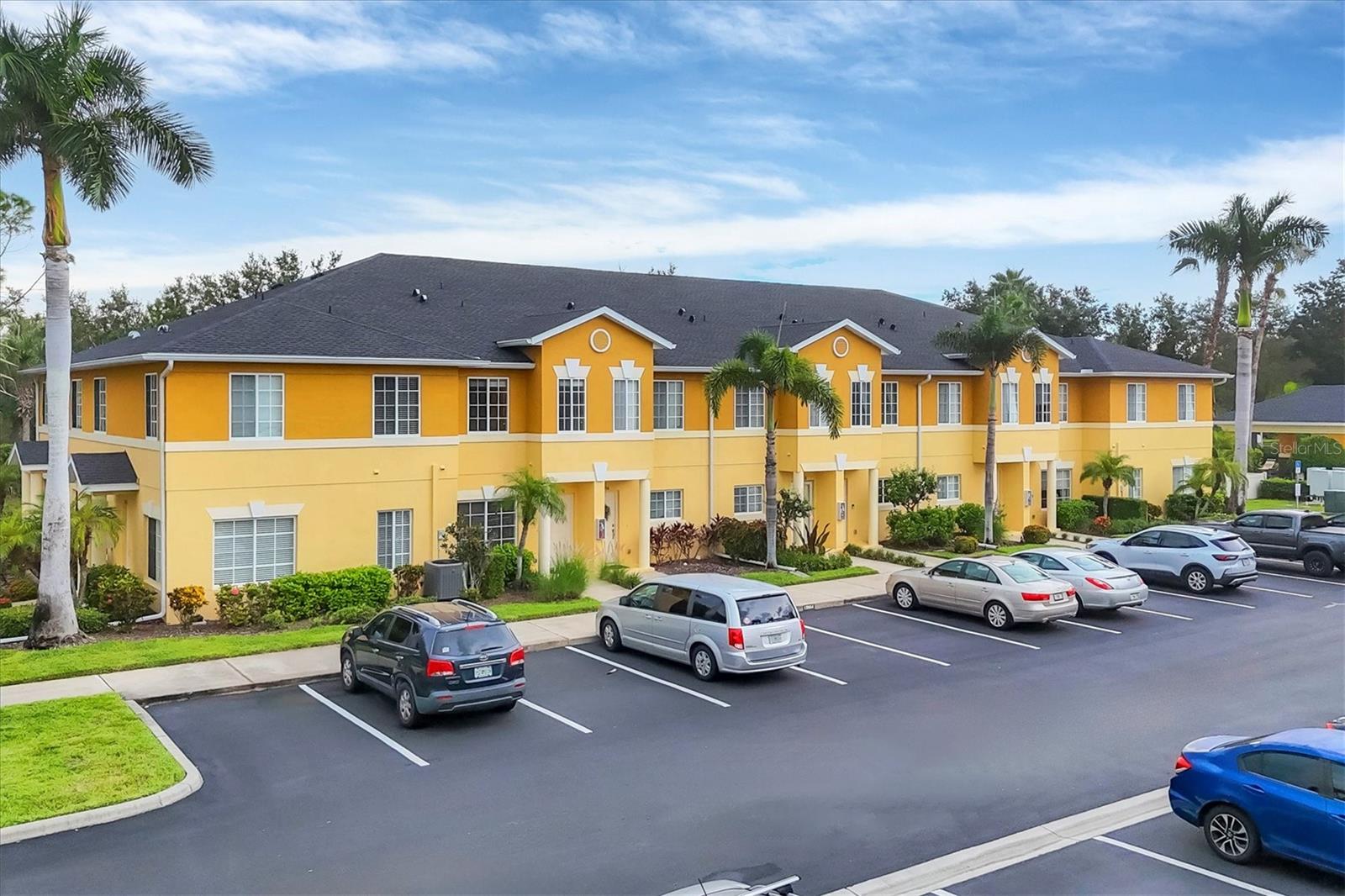 12950 TIGERS EYE DR