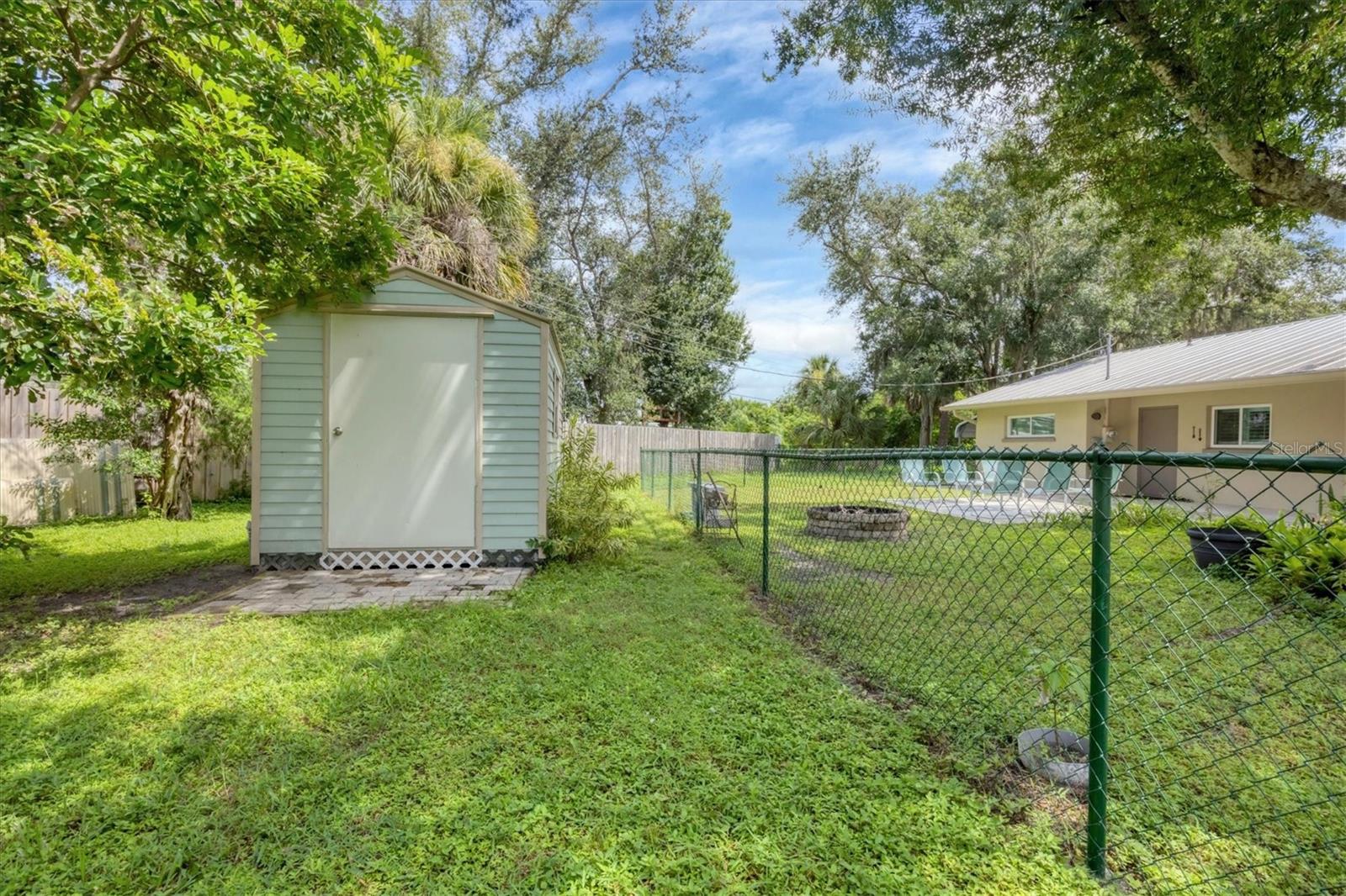 336 TIMBRUCE LN NW