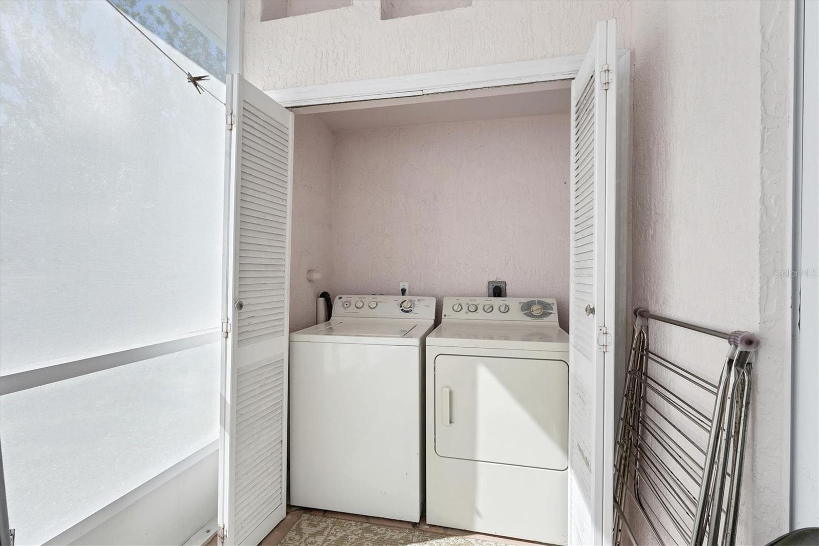12113 CAPILLA LN