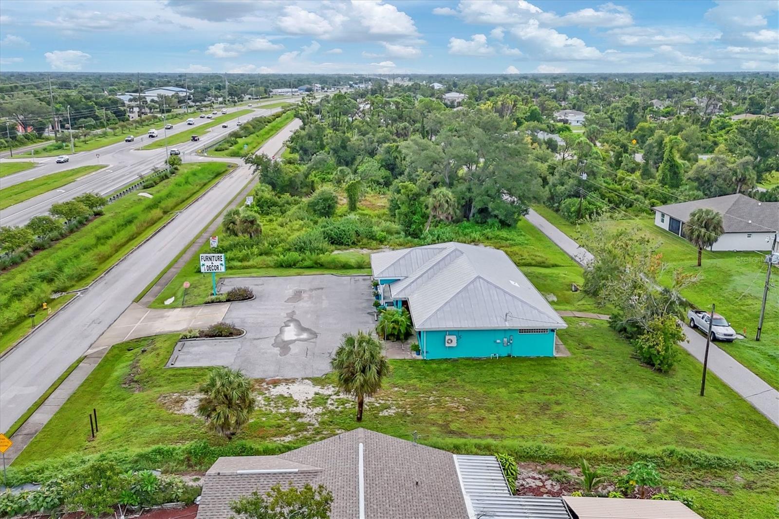 3279 S ACCESS RD