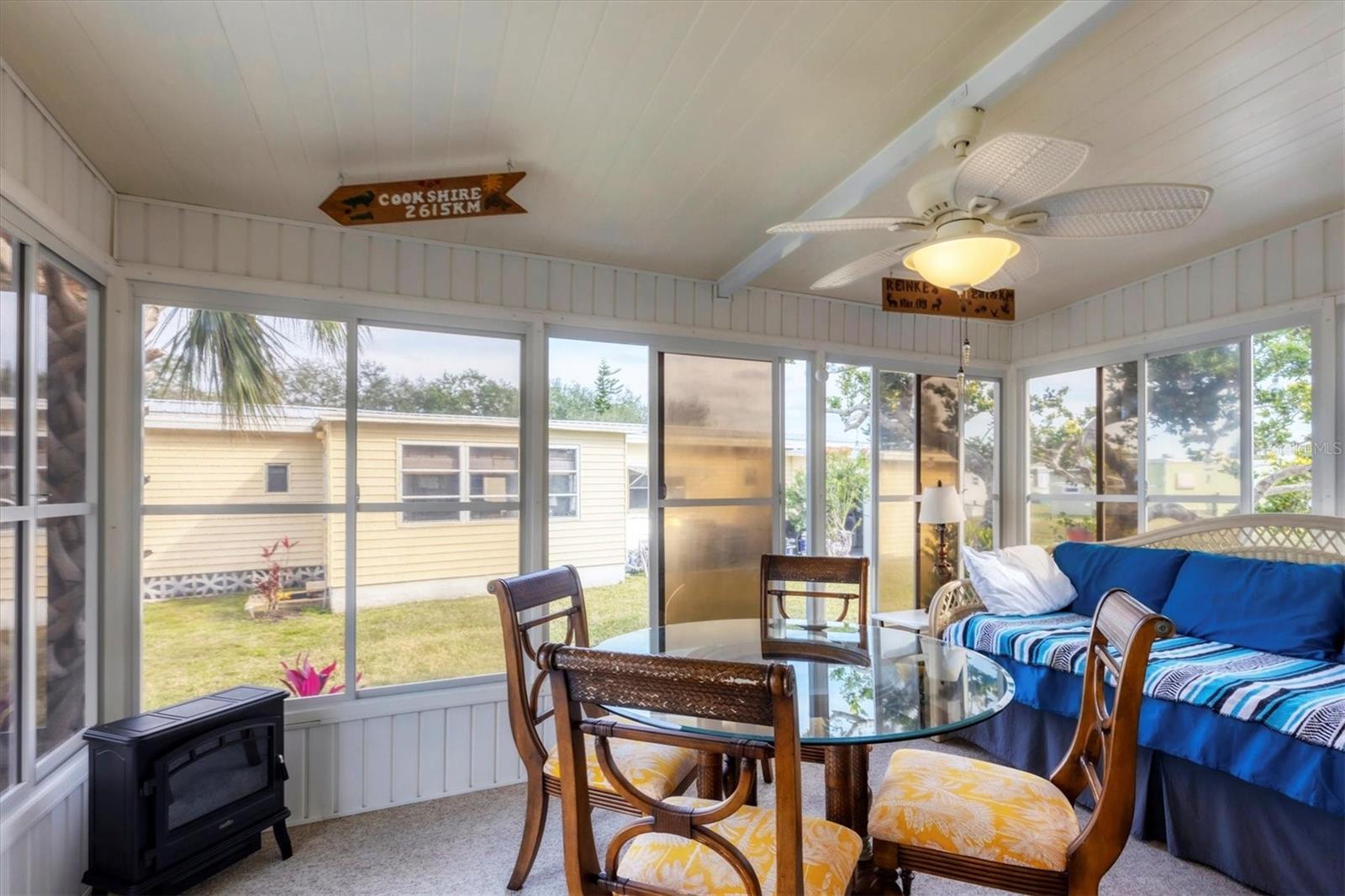 6401 FLORAL CT