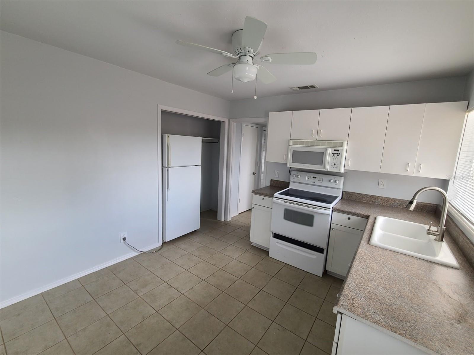 12210 GENOA DR