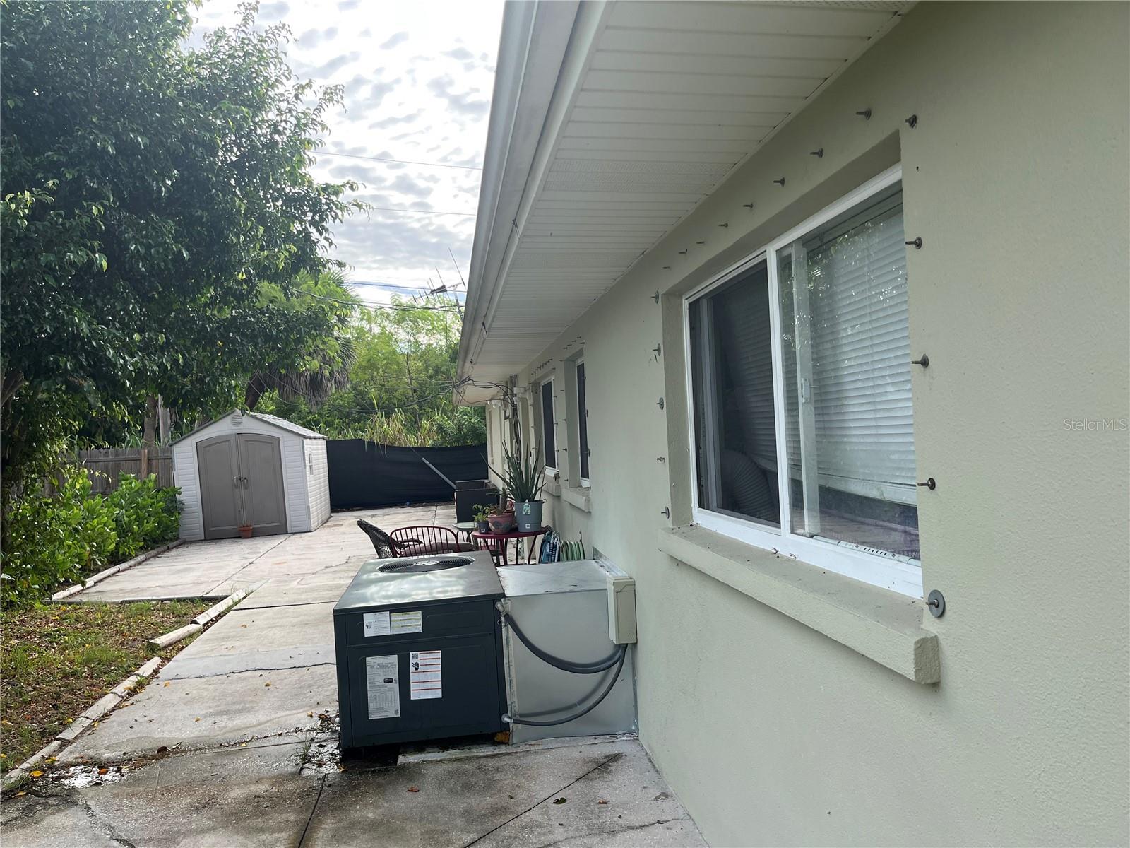 12210 GENOA DR
