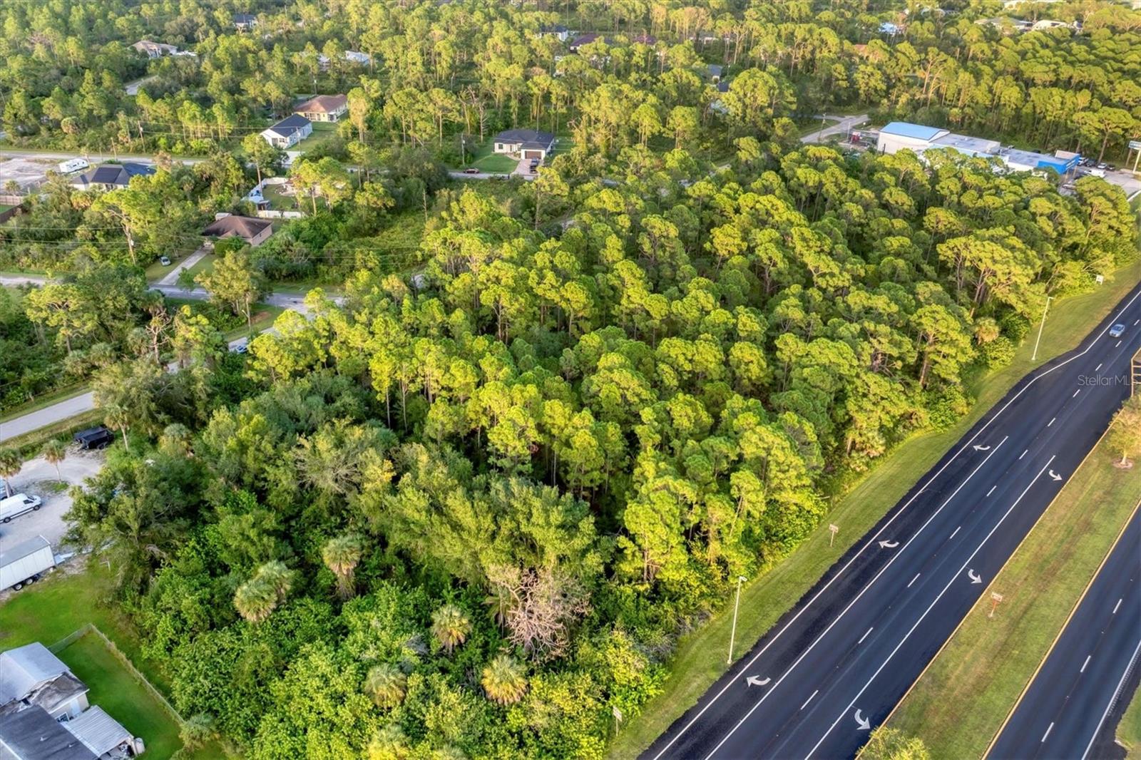11201 TAMIAMI TRL S