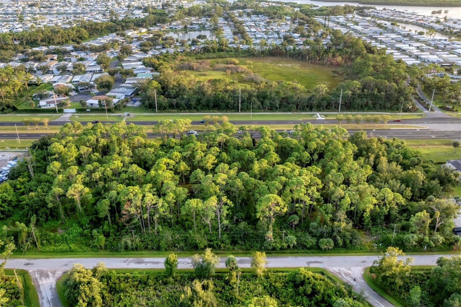 11201 TAMIAMI TRL S