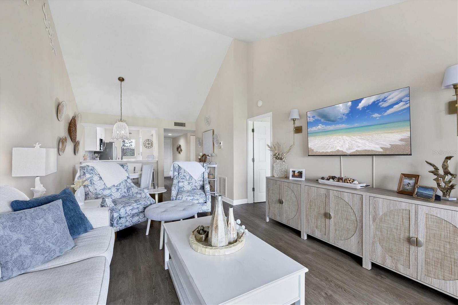 408 CERROMAR CIR S #331