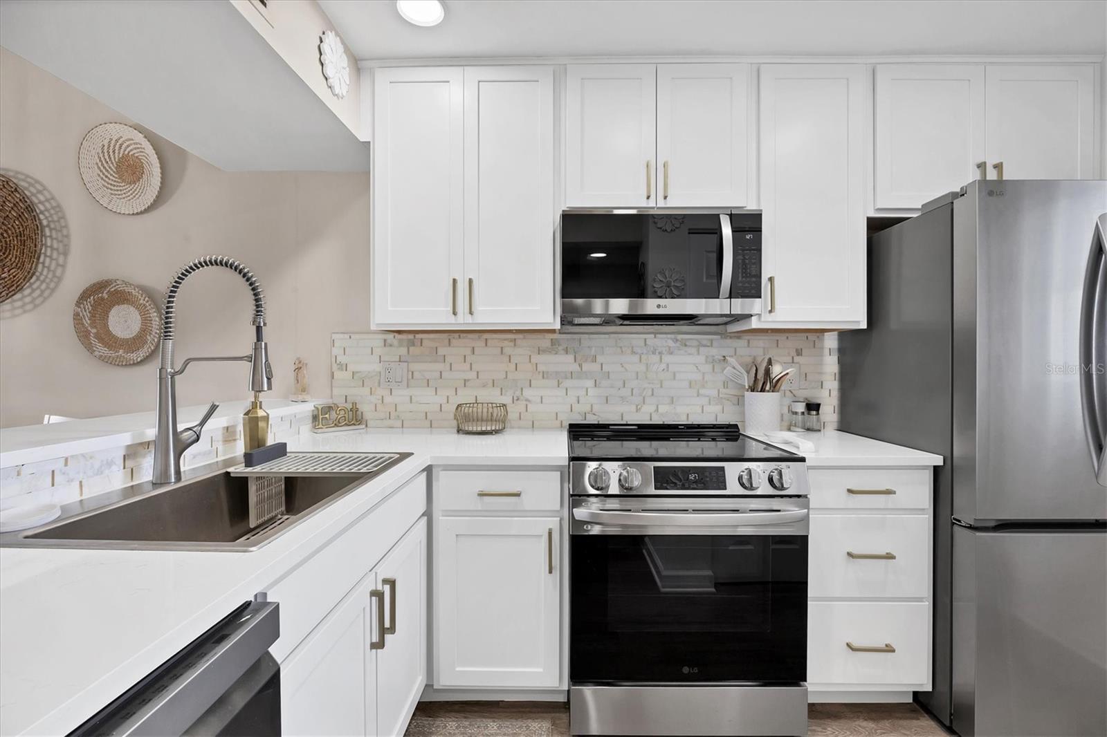 408 CERROMAR CIR S #331