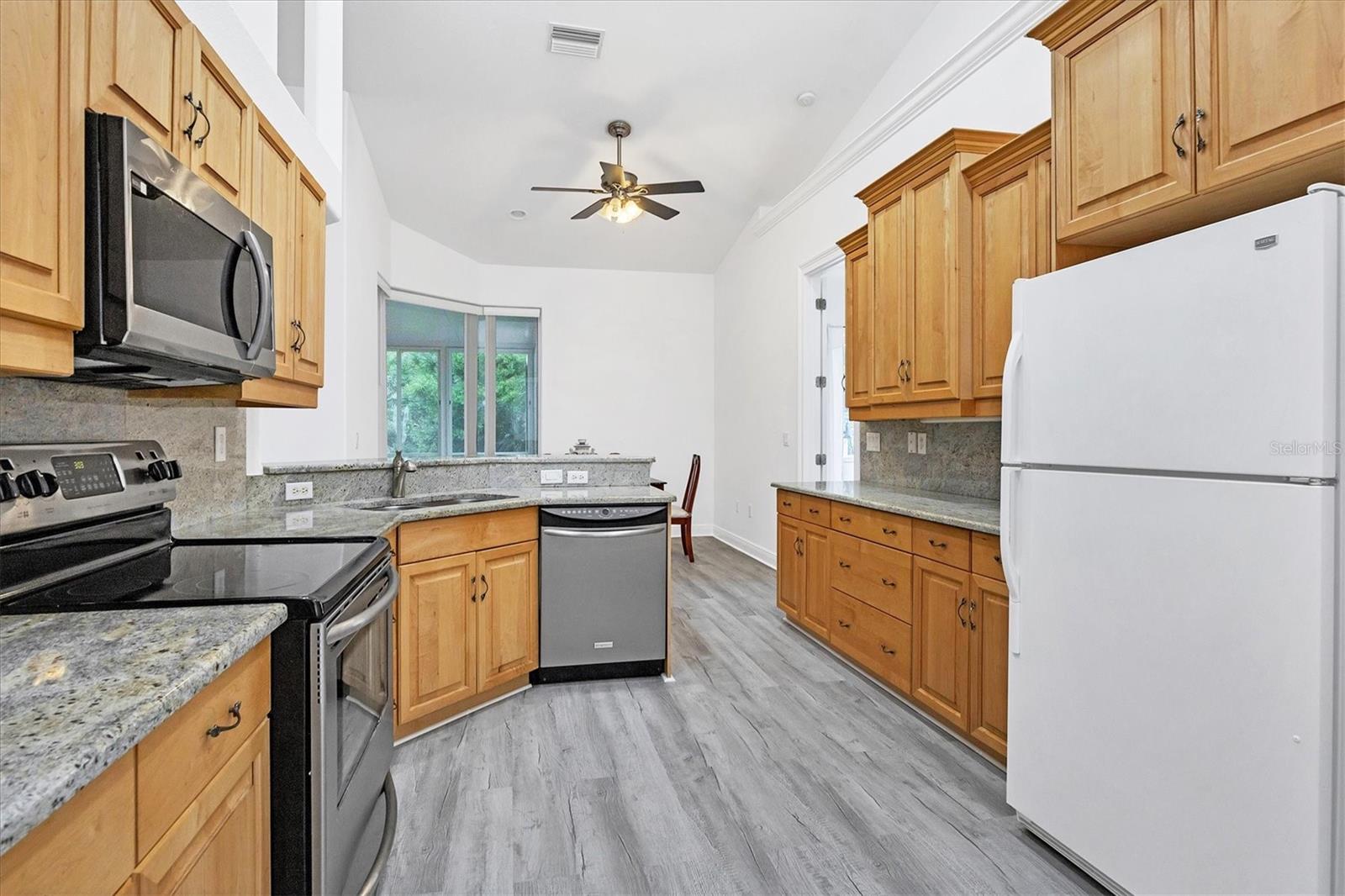 12108 HERNANDO RD